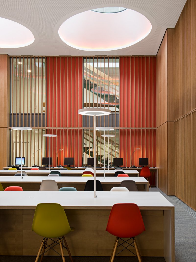 Centre de Documentation (CEDOC) de l'Institut et Haute Ecole de la Santé La Source