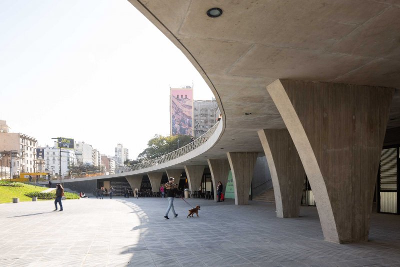 Plaza Houssay